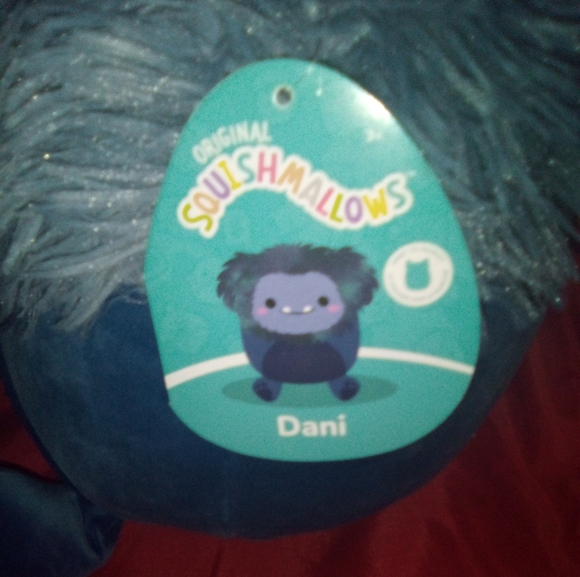 11in Dani Blue Big Foot Original Squishmallows FTM - Picture 4 of 7